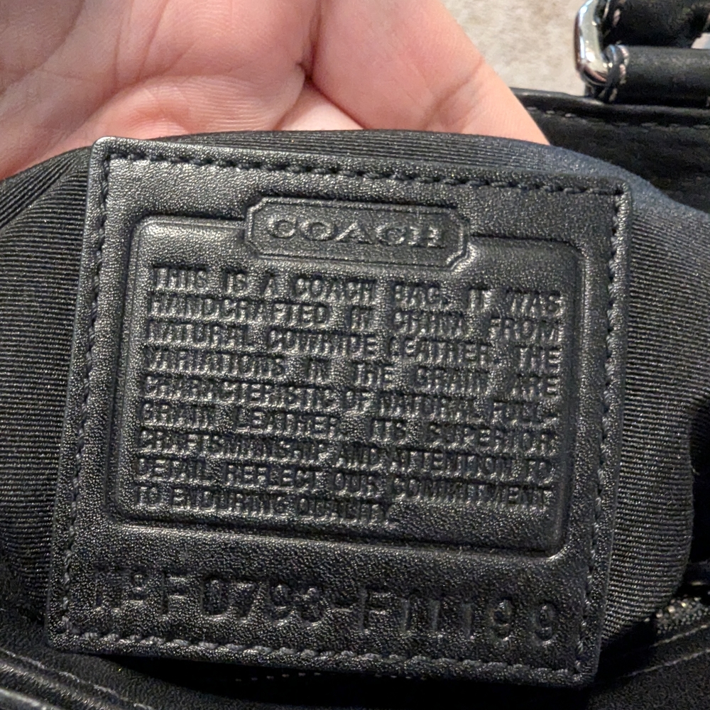Coach Black Leather Tag with Silver Accents - Picture 6 of 6